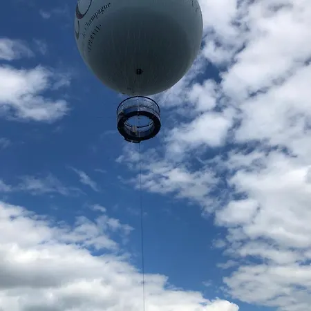 L'insouciance En Champagne Vila
